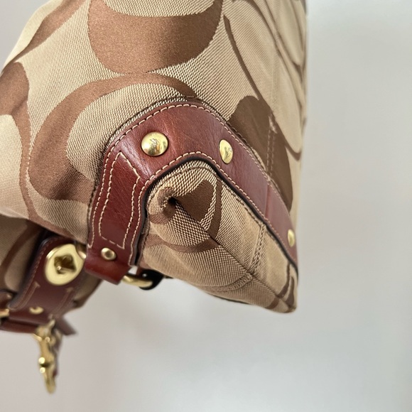 Coach Bag - Picture 10 of 13